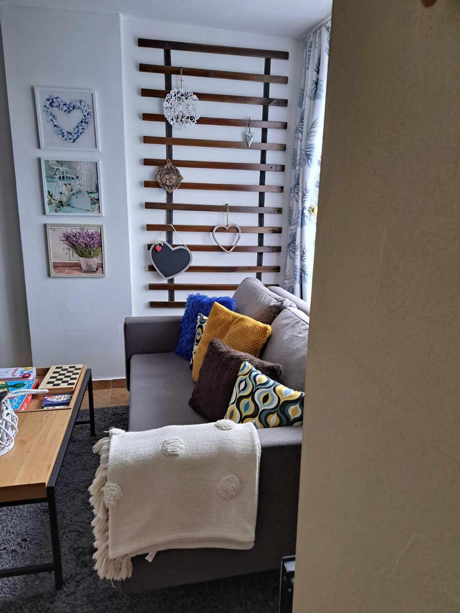 Grapeline Guesthouse Chotin Ngoại thất bức ảnh